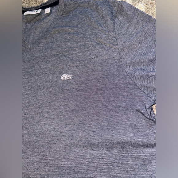 Men’s Lacoste V-Neck short sleeve shirt - Picture 5 of 11